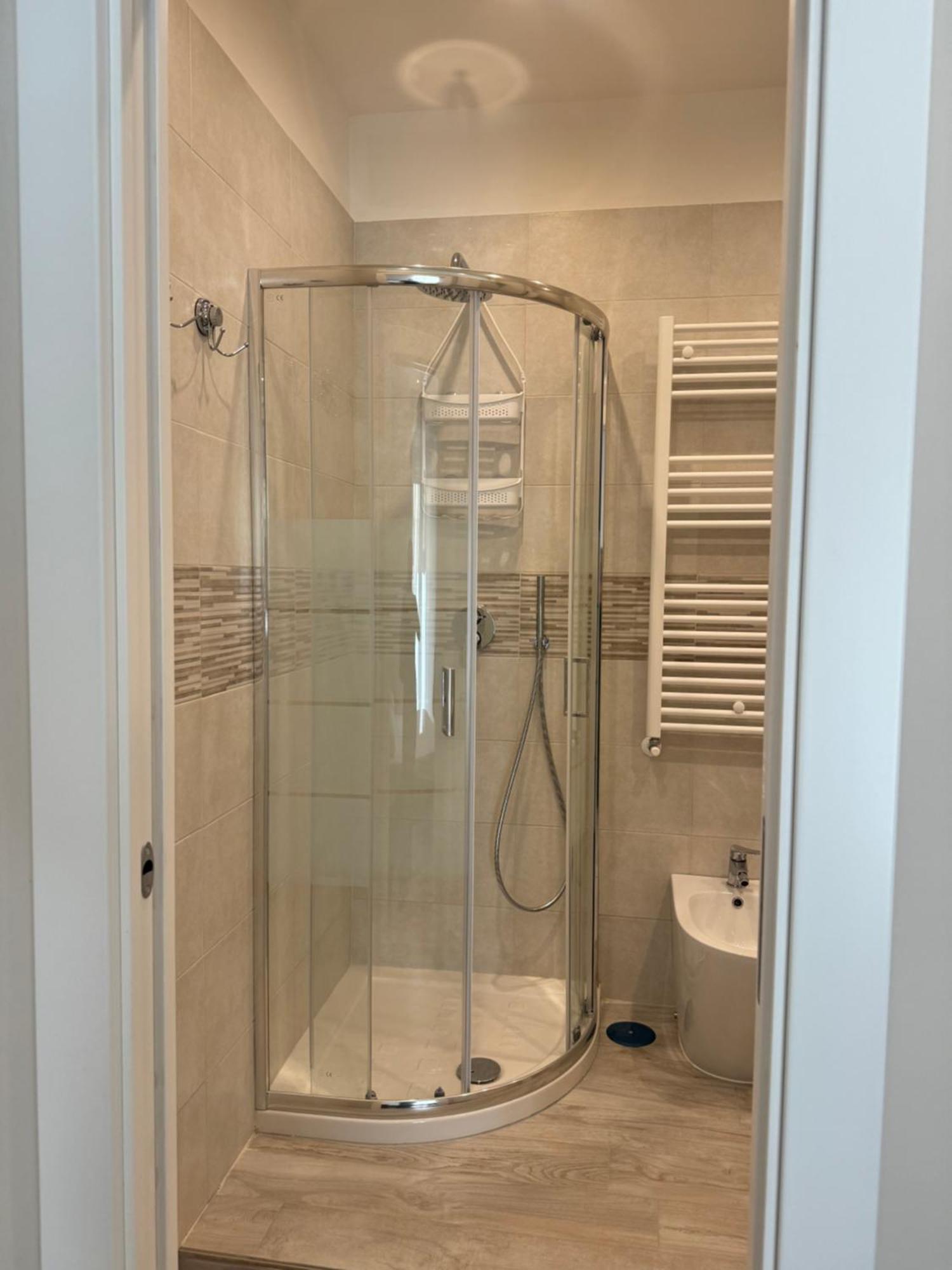 カゼルタCasa Erminiaアパートメント エクステリア 写真